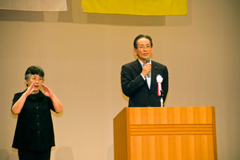 芝田啓治学長の式辞です。