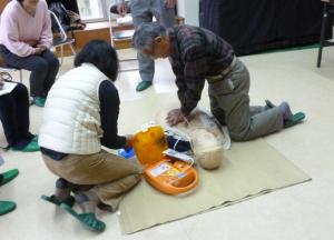 ＡＥＤ救命救急講習会の様子