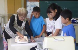 「ふれあい合校」石仏小学校の様子