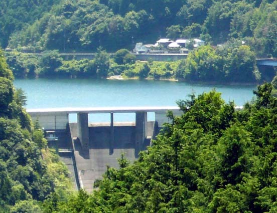 滝畑ダムの画像