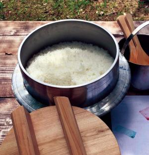 炊きあがった御飯