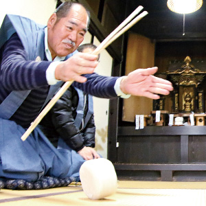 加賀田神社の座のオコナイ