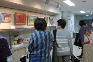 ロビー作品展(彩美会）