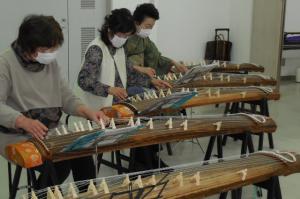 「公民館で体験する日本の伝統文化」講座の様子