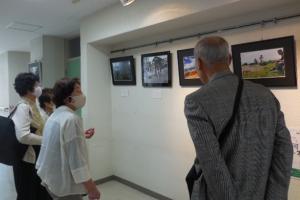 「ロビー写真展」の様子