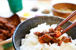 高野豆腐の鉄火味噌