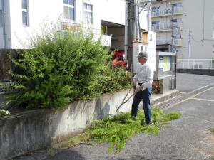 公民館一斉清掃の様子1