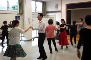 一日体験「杏（社交ダンス」の様子