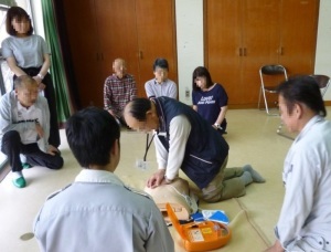 「AED救命救急講習会」講座の様子の画像2