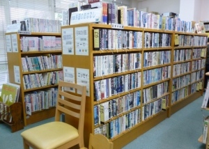 加賀田公民館　図書室の様子の画像2