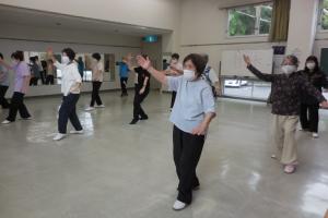 三日市公民館クラブ「楽悠太極拳」舞台発表