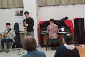 「ゆうがた Jazz in 公民館」の様子