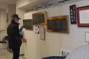 三日市公民館クラブ「赤えんぴつ」展示の様子