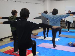 ヨガ4