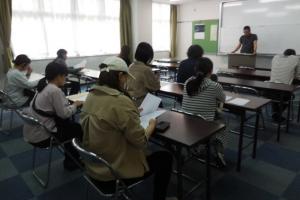 「子ども書道教室」開講の様子