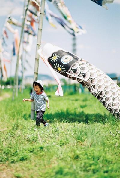 そら、逃げろ〜