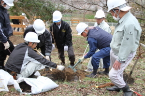 美加の台第10緑地植樹風景その1