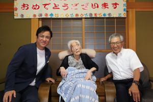 市内最高齢者訪問