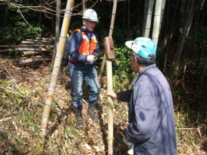 整備啓発看板設置の様子の画像1