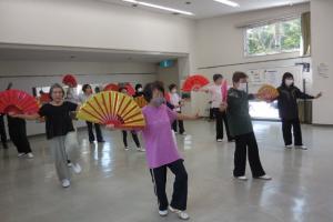 活動発表会「楽悠太極拳」発表の様子