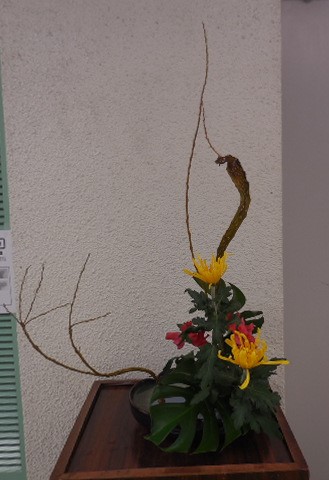 三日市公民館クラブ「華道」の作品