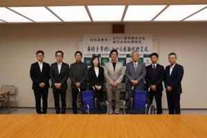 車椅子寄贈にかかる感謝状贈呈式の様子
