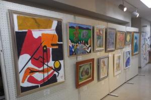 活動発表会「彩美会」展示の様子