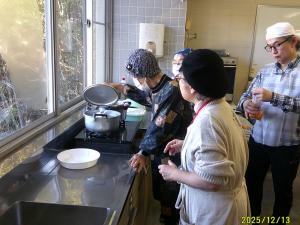 湯煎しています。