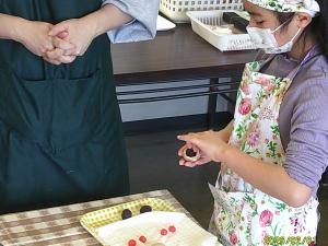 丸めています。