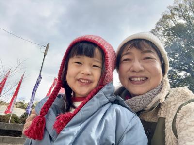 帰省の孫と初詣