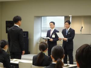 新規採用職員辞令交付 訓示