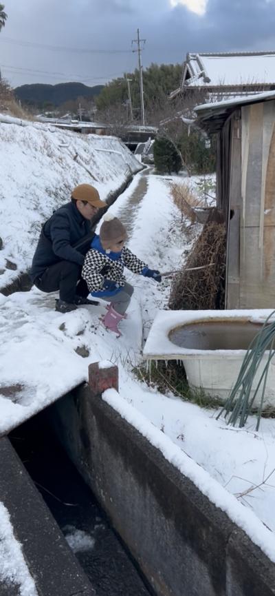 隊長！しっかり支えてますよ！