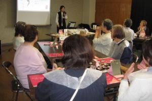 「大人女性の自分磨き講座」講座の様子