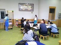 英語多読ひろばの様子の写真です。