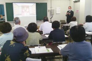 「人生100年時代のお墓」整理と永代供養」講座の様子