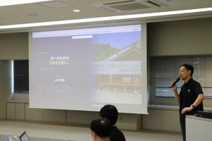 ジョブ理論の考え方について説明する株式会社ディシプリナの山本真吾代表取締役