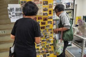 「みんなで完成！高向・加賀田の思い出アルバム」展示の様子