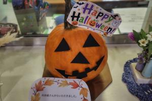 高向公民館　ハロウィン　飾り