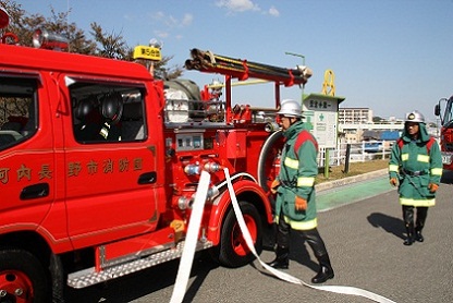 平成27年秋季全国火災予防運動に伴う消防合同訓練の画像1