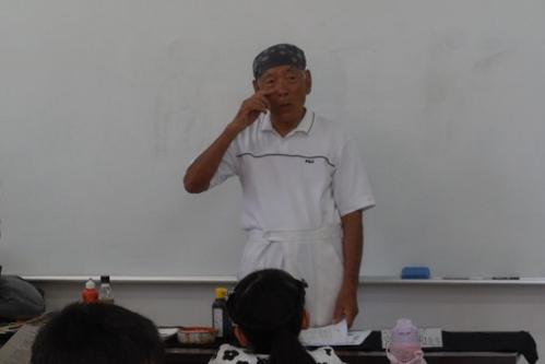 「子ども書道教室」開講の様子